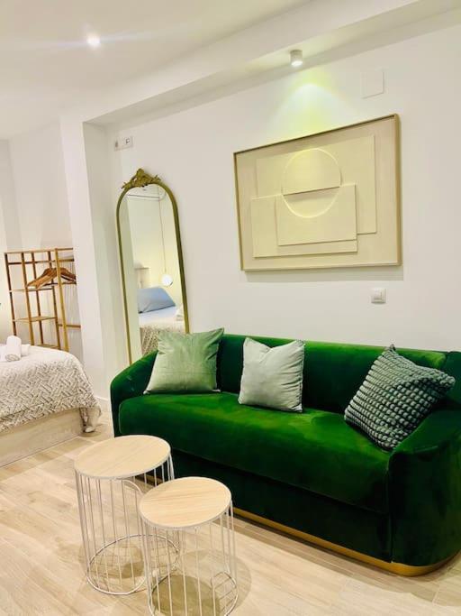 New Luxurious Studio With Patio/Center Apartamento Málaga Exterior foto